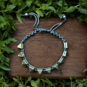 New Design Premium Quality Agate Golden Pyramid <b>Healing</b> Adjustable <b>Bracelets</b> Carved Shadow Carving Wholesale - Product Image 1