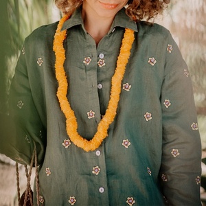 เสื้อเชิ้ตแขนยาวสไตล์ฮาวาย ออกแบบโดยผู้ผลิต ปักลาย เสื้อทรงหลวม สั่งตัดได้ เสื้อผ้าลินิน 100% - Product Image 6