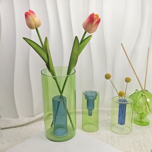 مزهرية زجاجية كريستالية ملونة مزدوجة الجدار مخصصة بالجملة عالية الجودة بطول 4 بوصات مناسبة لديكور المنزل - Product Image 5