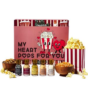 Set Regalo di Popcorn Gourmet per Serata <span class=keywords><strong>Film</strong></span> di San Valentino, 10 Sacchetti di Chicchi Misti Gialli, 5 Condimenti Gourmet in Omaggio - Product Image 1