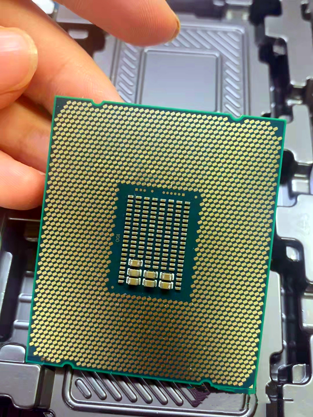 100% Original Intel Xeon E5-2699 V4 - 2.20ghz Server CPU