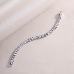 Pronto per la spedizione di Fine <span class=keywords><strong>uomo</strong></span> donna bracciale di lusso gemma <span class=keywords><strong>925</strong></span> argento bracciale gemma catena Tennis 5mm Moissanite catena Tennis - Product Image 2