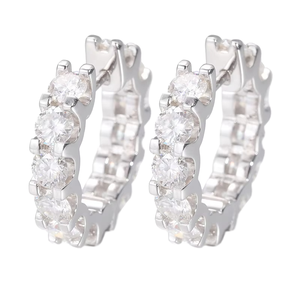 Boucles d'oreilles clous de luxe en moissanite 4MM, plaqué platine, argent S925, certifiées, style classique pour anniversaire - Product Image 1