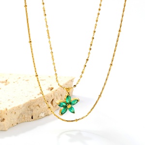 Collar de Moda con Colgante de Flor de Circonio Verde, Chapado en Oro de 18k, Acero Inoxidable, Impermeable, Collar de Doble Capa con Estrella - Product Image 4