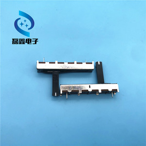 โพเทนชิโอมิเตอร์แบบหมุน B50K พร้อมสวิตช์ปรับแบบหลายรอบ - Product Image 1