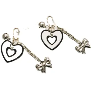 Nieuwe Love Bow Sleutelhanger Hanger Schattige Bell Chain Accessoires Oortelefoon Hoes Tas Decoratie