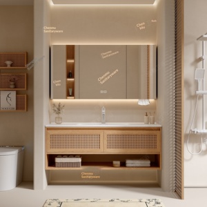 Meuble de salle de bain mural anti-buée en chêne rouge tressé en rotin style Wabi-sabi avec lavabo en céramique intégré et toilettes combinées - Product Image 1