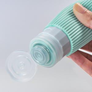 Travel sub-bottling set simple and convenient portable go out shower gel sunscreen small <b>bottle</b> squeeze <b>empty</b> <b>bottle</b> - Product Image 6