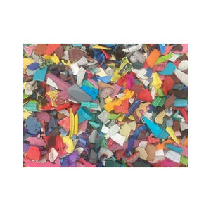 Hojuelas de HDPE Reciclado de Alta Densidad, 99% de Pureza, Color Azul Claro, Fragmentos de Plástico Mixto, Materia Prima para Aplicaciones de Moldeo por Inyección - Product Image 4