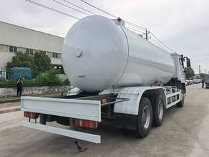 รถบรรทุกแก๊ส HOWO 6*4 พวงมาลัยซ้าย 20 ลูกบาศก์เมตร รถบรรทุกแก๊ส LPG รถบรรทุกจ่ายแก๊สโพรเพน รถบรรทุกถังเก็บน้ำมันเบนซิน - Product Image 5