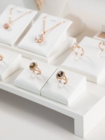 Présentoir à bijoux Jinyazhi pour bracelets, boucles d'oreilles, colliers et bagues – Accessoires de haute qualité pour diffusion en direct – Chine
