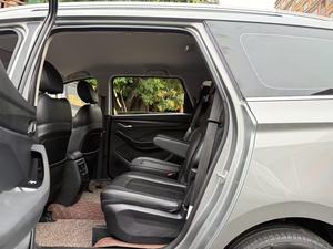 Baojun 360: Monovolumen Espacioso, Estilo Compacto, Diseñado para Viajes Familiares Sin las Complicaciones de un Vehículo de <span class=keywords><strong>7</strong></span> Asientos - Product Image 5