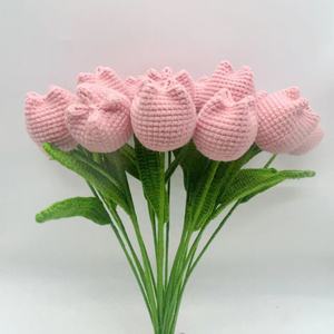 ดอกทิวลิปถักโครเชต์ทำมือจากเส้นด้ายถักทอ งานฝีมือสร้างสรรค์ ขายส่งราคาพิเศษ สำหรับตกแต่งบ้านและเป็นของขวัญ - Product Image 6