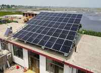 Panneau solaire monocristallin à demi-cellules haute efficacité |   Module photovoltaïque laminé pour la production d'énergie domestique et commerciale