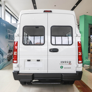 <span class=keywords><strong>IVECO</strong></span> <span class=keywords><strong>Daily</strong></span>, MPV Nuevo, Diésel, Techo Medio, <span class=keywords><strong>9</strong></span> Personas, en Venta, Ideal para Transporte Urbano de Carga y Pasajeros - Product Image 2