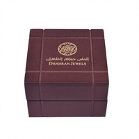 Boîte à bijoux en bois de luxe avec impression en relief et motif carré, boîte cadeau avec couvercle, pour vernissage, couleur et taille personnalisées faites à la main