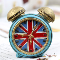 ROOGO Horloge Ronde Créative Style Britannique Rétro Vintage en Résine, Ornement Décoratif pour la Maison, Accessoire de Photographie, Sculptée et Peinte, Cadeau de Fêtes