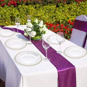 Platos Redondos Transparentes de Plástico de 13 Pulgadas para Servir la Cena, Platos Redondos Transparentes con Borde de Perlas para Eventos - Product Image 6