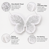 Patch brodé papillon personnalisé en fil métallique argenté, applique en maille transparente pour vêtements et sacs, fabricant en gros