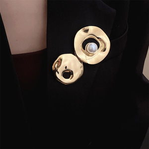 <span class=keywords><strong>Broche</strong></span> Moyamiya pour femme, style artistique minimaliste, en acier inoxydable plaqué, géométrique, plissée, atmosphérique, accessoire de costume - Product Image 2