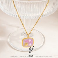 Collar de concha de la serie Ocean de verano de acero inoxidable Carline con colgante de estrella de mar chapado en oro estilo Vintage al por mayor para mujer