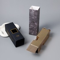 Boîte d'emballage personnalisée de luxe pour crème pour le visage parfumée, estampage à chaud or, protection antichoc, insert pour flacons en verre, noir mat