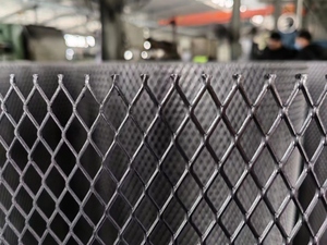 מגולוון/אלומיניום יהלומי חור קרוואן ריצוף רשת מתכת מורחבת עבור אבטחת דלת - Product Image 2