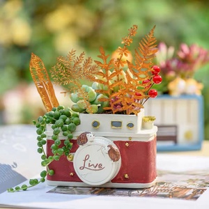 Décorations de jardin rustiques modernes en métal, motifs artistiques, piquets de Noël, fleurs artificielles, plantes décoratives pour l'extérieur - Product Image 1