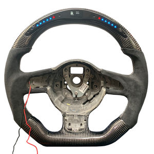 Volant en fibre de carbone avec éclairage LED Alcanta <span class=keywords><strong>Ra</strong></span> personnalisé en gros de l'usine CCE, finition brillante, design léger pour <span class=keywords><strong>Audi</strong></span> TT - Product Image 4