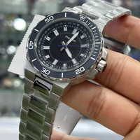 Montre de plongée à quartz pour homme, bracelet en acier inoxydable, cadran rond, lunette rotative, aiguilles lumineuses, étanche, sport de plein air