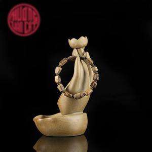 Bracelet en bois d'agar naturel de petite taille, à affinité marine – Perles de bois d'oud à haute teneur en résine, faites à la main, aromatiques, pour la prière - Product Image 1