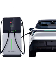 Chargeur de véhicule électrique à énergie solaire avec stockage de batterie LiFePO4 de 60 kWh, connecteur de chargeur DC GBT de 60 kW