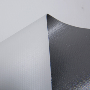 Bâche géomembrane TPO noire haute résistance pour les décharges et le traitement des eaux usées - Product Image 1