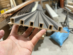 Décorez votre chambre avec des panneaux muraux intérieurs en bambou et charbon de bois WPC, installation rapide et facile - Product Image 6