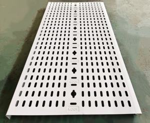 Machine de formage à rouleaux pour gouttières métalliques de systèmes électriques, ligne de production de gouttières, équipement de fabrication de gouttières à vendre - Product Image 3