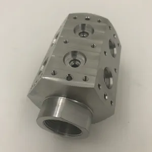 High Precision Oem Custom Cnc Milling Machining Turning Car Auto Spare Parts Pom Plastic Production Fabrication Services