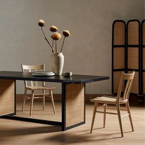 Mangue noire et canne naturelle par parites ou repas de famille pour accueillir six table à manger confortablement - Product Image 4