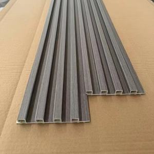 Panel de Pared WPC con Aspecto de <span class=keywords><strong>Madera</strong></span> Moderna, Revestimiento Ecológico Acanalado para Interiores, Decoración del Hogar y Apartamentos - Product Image 3