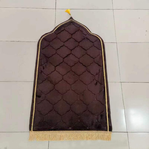 Muslim Islamic Prayer <span class=keywords><strong>Mat</strong></span> 2mm Dicker Schaum Gebets teppiche Geprägte Textilien Square Cut Pile Design für Travel Kids Home Wasch bare Matten - Product Image 6