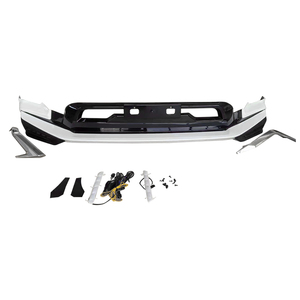 <span class=keywords><strong>Accessoires</strong></span> de réglage automatique Ventes d'usine Top Style Kits de sport de bonne qualité en gros Kits de carrosserie pour HILUX ROCCO - Product Image 1