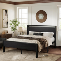 Cadre de lit Queen rembourré avec tête de lit en tissu élégant pour chambres contemporaines, lit plateforme Queen Size