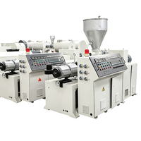 Machine d'extrusion de panneaux muraux en grille, ligne de production de panneaux muraux cannelés en PVC WPC