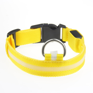 Có thể điều chỉnh Nylon Pet <span class=keywords><strong>LED</strong></span> Dog Collar với mềm mại phong cách Chiến thuật đêm an toàn nhấp nháy phát sáng trong bóng tối huỳnh quang mèo doga - Product Image 3