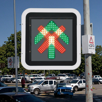 Semáforo LED con flecha verde de la Cruz Roja, alimentado por energía solar, indicador de carril para estacionamientos, lavaderos de autos y almacenes