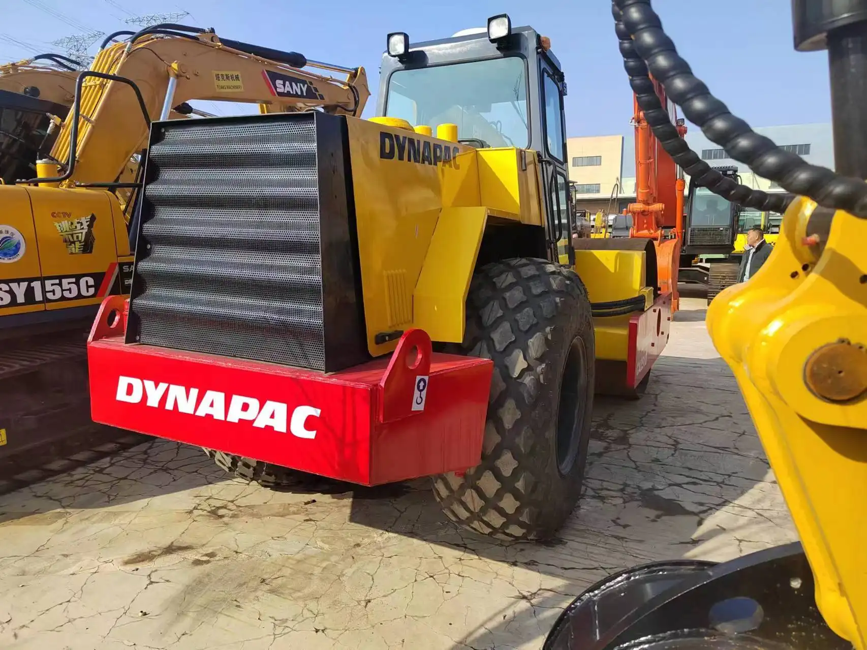 Yüksek kaliteli kullanılan inşaat makinesi satılık Dynapac CA251D yol silindiri