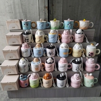 Tasse à café en céramique de luxe, design nordique mixte avec motifs de dessins animés, avec couvercle, pour la vente en gros aux petites entreprises