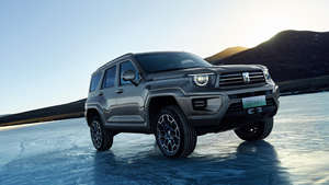 2024 Great Wall Tank 700 2017 Auto 3,0 T 4WD SUV híbrido de lujo Vehículo de nueva energía de China-GWM Tank 700 - Product Image 4