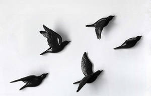 राल सफेद पक्षी मूर्ति दीवार सजावट - Product Image 2