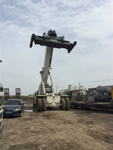 รถยกเทอร์เร็กซ์ รุ่น TFC 45 รถยกแบบ Reach Stacker รุ่น DRU450 ซันนี่ 45 ตัน รถยกเทอร์เร็กซ์ TFC 45HD SRSC45C30 TFC45 รถยกแบบ Reach Stacker 45 ตัน - Product Image 4