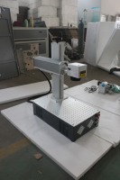 Graveur laser à fibre portable 20W 30W 50w Raycus Machine de marquage avec 300*300mm SG7110 Galvo EZCAD Double anneau à point rouge rotatif